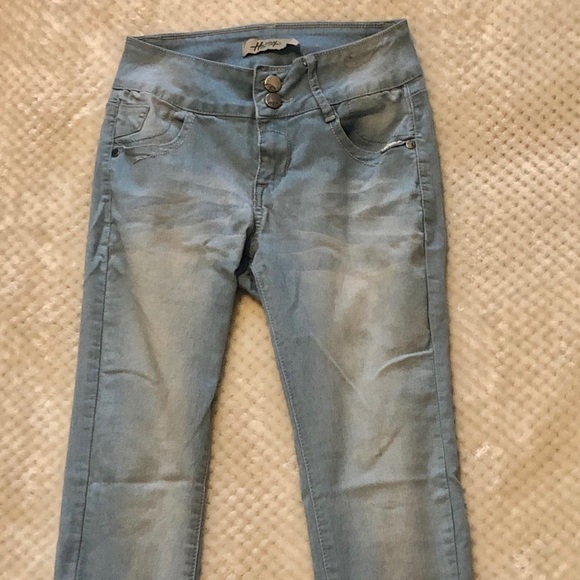 Jeans - Picture 3 of 4